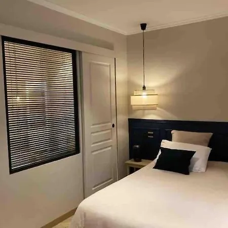 Suite De Luxe Jacuzzi Balneo,King Size Bed Collobrières Exterior foto
